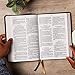 KJV Holy Bible: Giant Print Thinline Bible, Purple Leathersoft, Red Letter, Comfort Print: King James Version (Vintage Series)