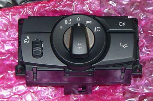 BMW OEM E71 E72 X6 M Euro Rear Foglamp Pair with Euro Foglamp Switch New