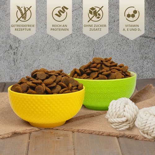 Lecker.Pet® | 12 kg Luna's Strauß mit Kartoffel & Apfel Hunde Trockenfutter Vollnahrung | Getreidefreie Trockenvollnahrung | Alleinfutter für Erwachsene Hunde | Nährstoffreiche Proteinquelle
