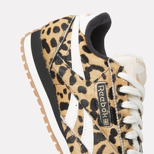 Image of Reebok Women's Classic AzSneaker, 10.5 US