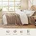 BEDSURE Kuscheldecke Flauschig Decke Fleecedecke - Weiche Warme Grobe Korddecke Gemütlicher Überwurf Für Bett und Couch, Braun, 150 x 200 cm