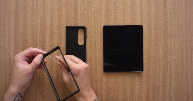 Amazon.com: OtterBox Thin Flex Series case for The Samsung Z FOLD4