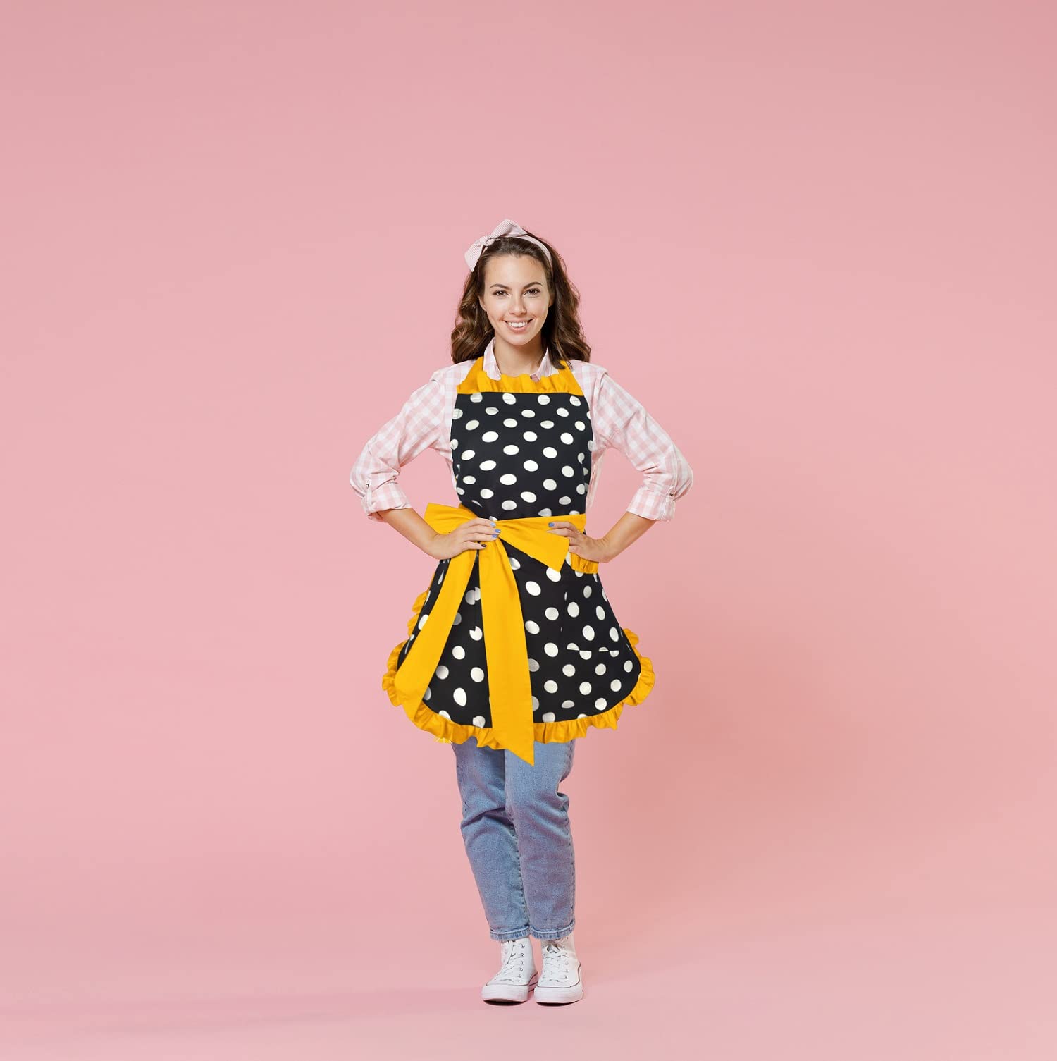 Violet Mist Cute Sweetheart Vintage Apron for Women Girls Polka Dot Retro Stylish Apron Sexy Black Dress 50s Aprons Lace Ruffle Adjustable Neck Strap Flirty Aprons Halloween Christmas Mothers Gifts: Yellow