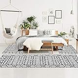 Qualité – Le tour de lit à poils longs avec un motif excitant en gris, crème et les dimensions du tapis : 2 x 70 x 140 cm et 1 x 70 x 230 cm possèdent les extrémités des fils frangés qui rendent le look bohème parfait - Avec ses poils hauts et doux, vous gagnez une décoration confortable pour la chambre à coucher, fabriqué en 100 % polypropylène. Les tapis sont fabriqués en Fibres synthétiques qui absorbent peu d'humidité et sont faciles à entretenir