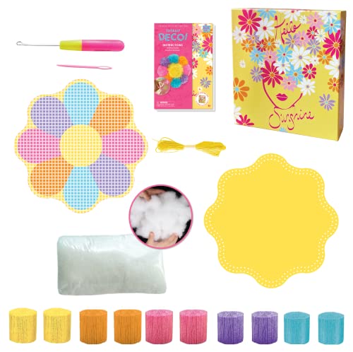Image of BOX CANDIY Totally Deco Daisy Latch Hook Hooked Rug Pillow Kit to Make and Display