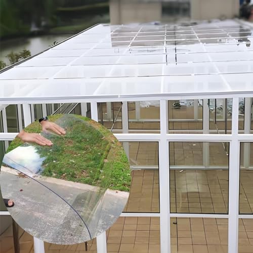 Scopri i vantaggi unici dei fogli di plastica PC: questi fogli altamente trasparenti sono resistenti ai raggi UV, flessibili e termoisolanti. Con caratteristiche resistenti all'appannamento e impermeabili, offrono un'eccezionale resistenza agli urti e ignifughi. Più leggeri e resistenti dei tradizionali fogli di vetro, sono perfetti per una varietà di mele, garantendo durata e versatilità in ogni uso.