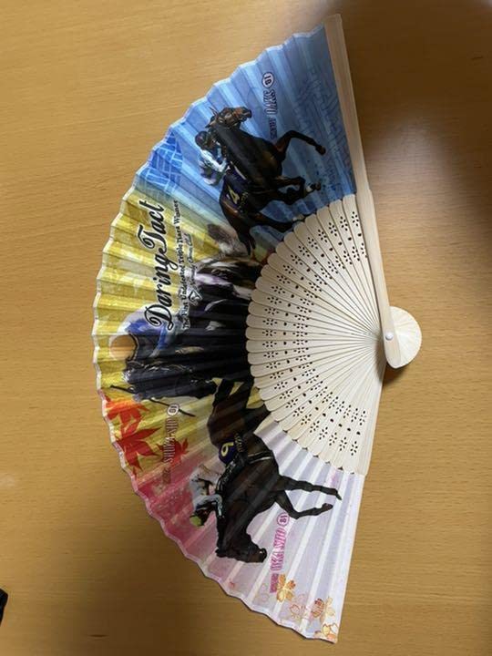 Amazon.co.jp: デアリングタクト 三冠記念品 WN3 : ホーム&キッチン Amazon.co.jp: デアリングタクト 三冠記念品 WN3 : ホーム&キッチン
