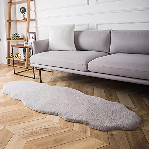 Rainlin Ultra Soft Fluffy Faux Fur Sheepskin Area Rug Modern 2X6 Living Room Fur Runner Rugs Shaggy Beside Rugs Warm Faux Fur Couch Cover For Sofa And Bay Window, Grey #TOP2