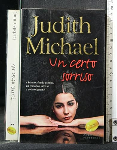 Un certo sorriso [Italian] 8882743853 Book Cover