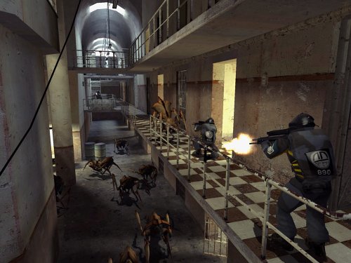 Jeu vidéo PC Half-Life 2 GOTY édition DVD import britannique