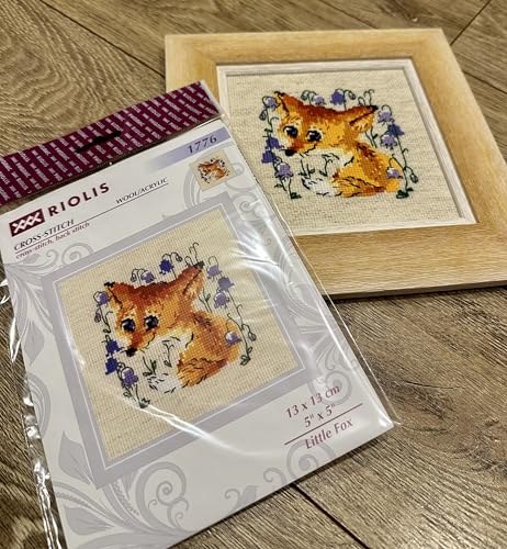 Image of RIOLIS 1776 Little Fox Counted Cross Stitch Kit 5.12 x 5.12 in