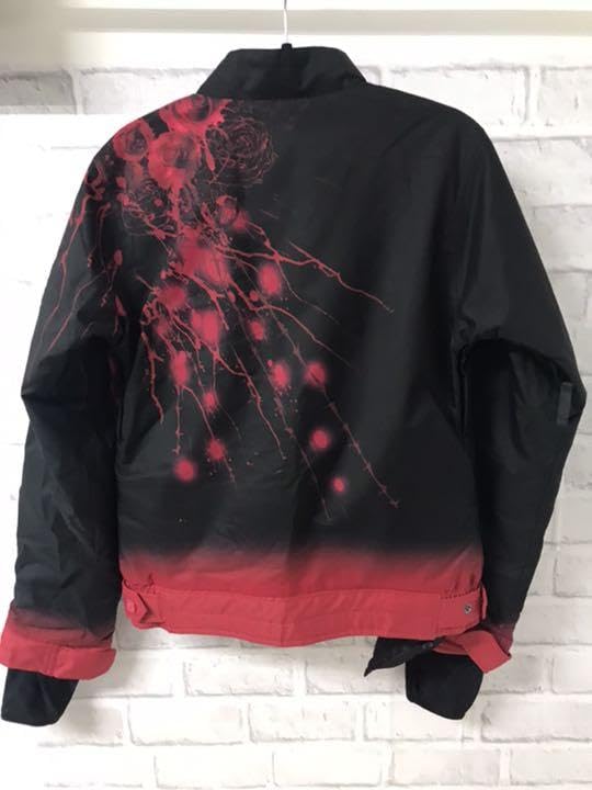 スノーボードウエア◆GACKT コラボ LARGE ROUGE ET NOIR Amazon.co.jp: スノーボードウエアGACKT コラボ LARGE ROUGE ET