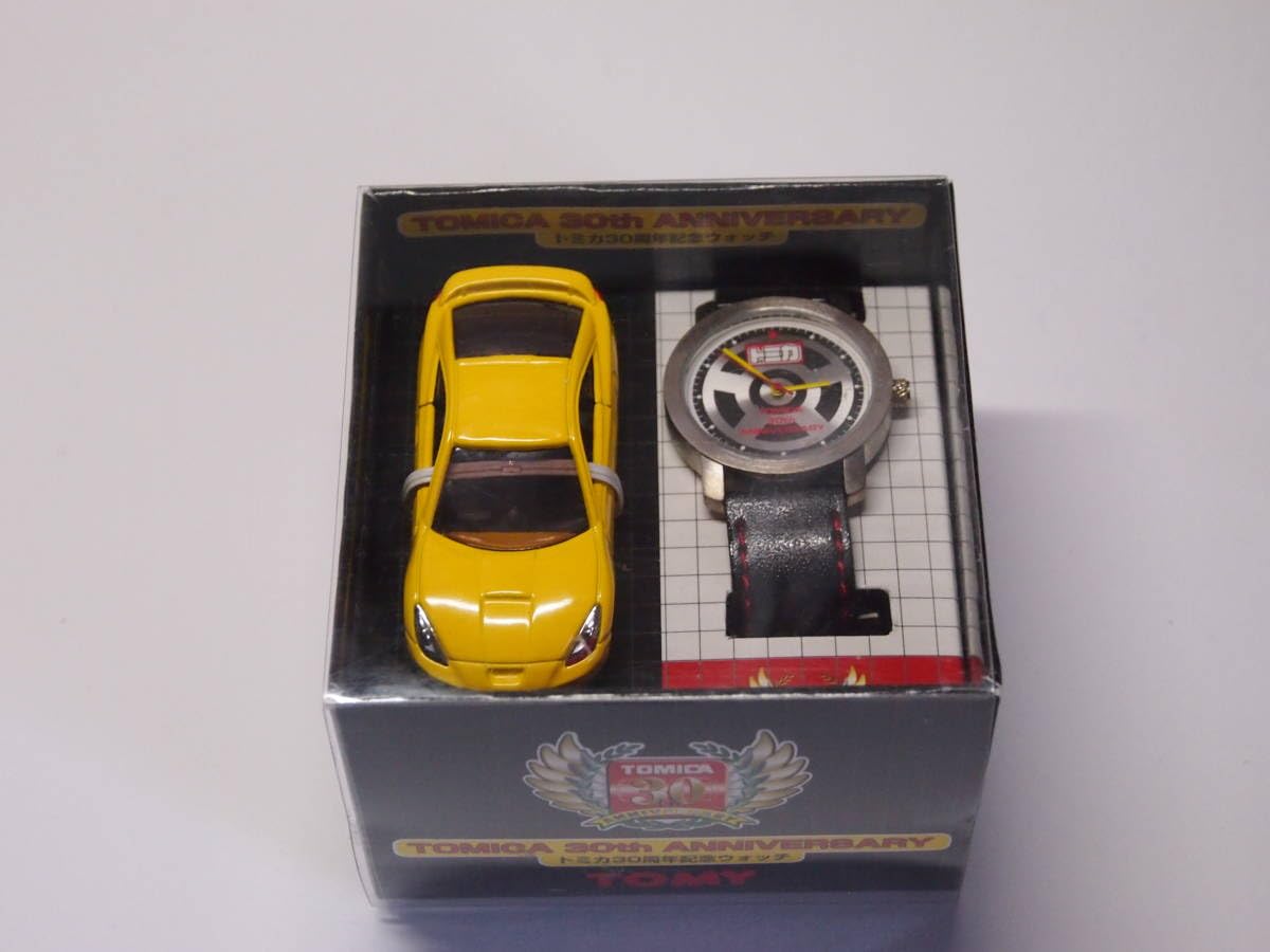 Amazon.co.jp: Tomica 30th Anniversary Watch & Tomica : Toys & Games
