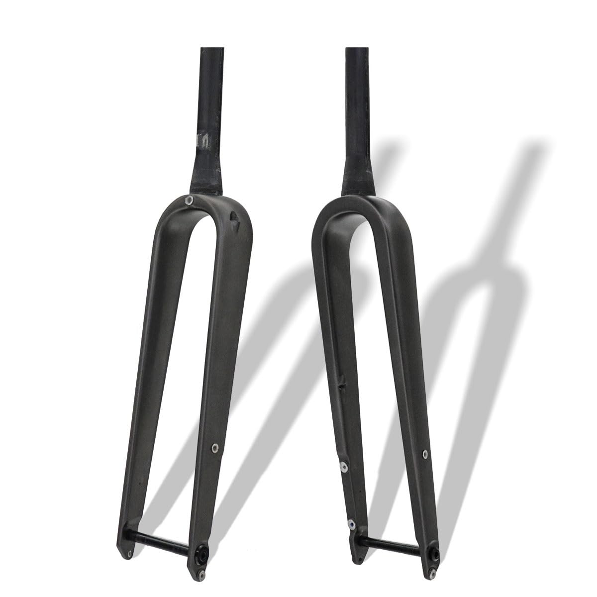 Starre Carbonfasergabel für Gravelbike 700C, 1-1/2" konischer Gabelschaft, 12x100 mm Steckachse, Gabelschaft-Außendurchmesser: 28,6 mm.