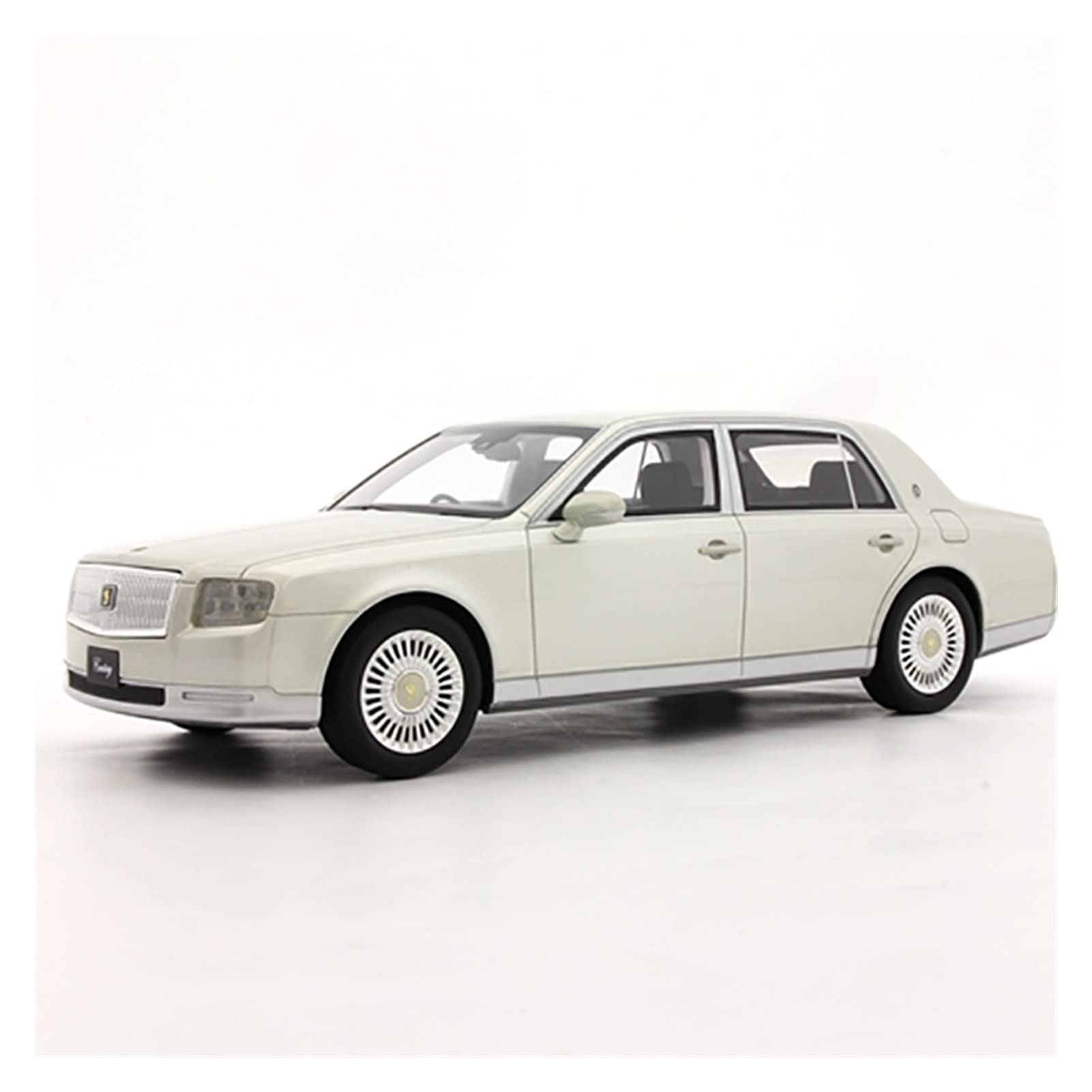 Amazon.com: Fine Edition 1 18 Diecast Vehicle for Toyota Century