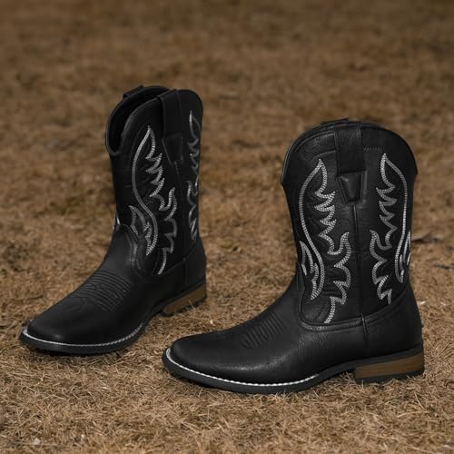 Cowboy Boots For Men Western Fashionable Retro Stylish Embroidered Square Toe Boots Chunky Heel3