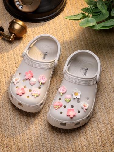 Image of URJO Womens W-Flower-Charms Clog
