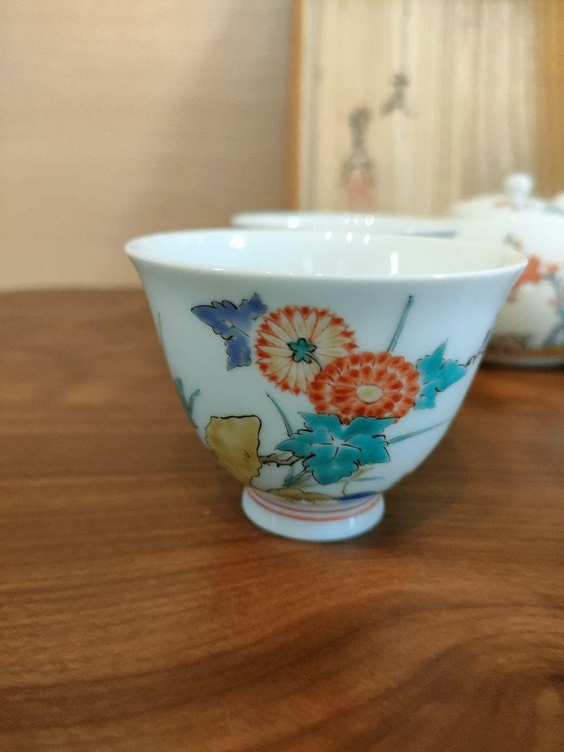 Amazon.co.jp: 十三代柿右衛門 茶器 梅菊文 : おもちゃ