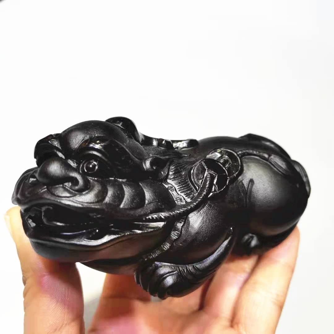Amazon.co.jp: 自家製の装飾のための自然な石の手彫りのPi Xiu黒の