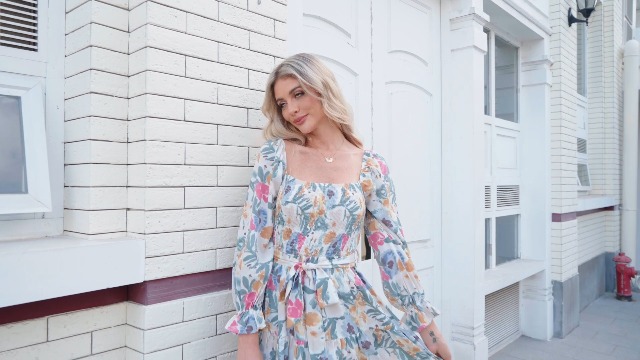 square neck long sleeve midi dress Watch Amegoya Women's Boho Flowy Tiered Smocked Floral Maternity Dress on Amazon Live Color:NAVY-BLUES Yellow Corset Ruched Slit length design offers structure E width