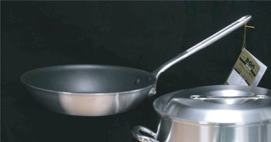 アカオアルミ DONフライパン 33cm アルミニウム合金 AHL24033 Amazon｜アカオアルミ DONフライパン 33cm アルミニウム合金