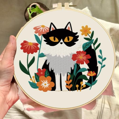 Image of BEUNITONE 4 Set Cat and Dog Embroidery Kit for Beginenrs Hand Sewing Embroidery Kits with Cat and Dog Pattern Needlepoint Kit with Colourful Threads Needles Instructions