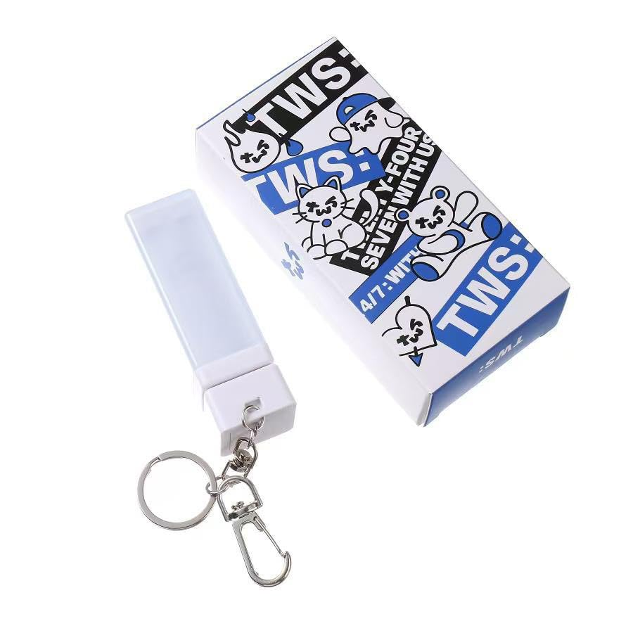 TWS ペンライト Amazon.co.jp: TWS - OFFICIAL LIGHT STICK 公式 ペンライト 輸入品