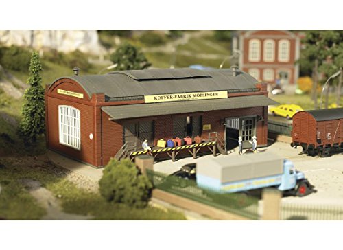 Preisvergleich Produktbild Piko H0 61833 H0 Kofferfabrik Mopsinger