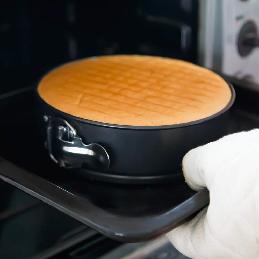 BAKERS PARDISE Round Cake Tin Springform 20 cm | Carbon Steel Non-Stick Baking Mould for Microwave Oven & OTG | Dishwasher & Freezer Safe Pan with Removable Bottom & Quick-Release Latch 3