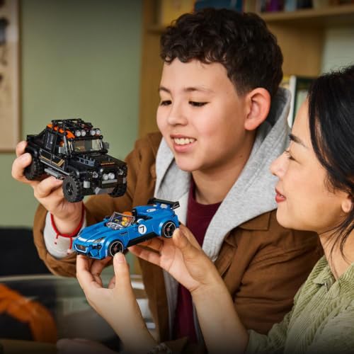 LEGO Speed Champions La Jaguar Project 7 et Le Land Rover Defender - Jeu de Construction - Maquette STEM - 2 Voitures Jouets & 2 Minifigurines de Pilotes - Cadeau d'anniversaire Garçon 10 Ans 77264