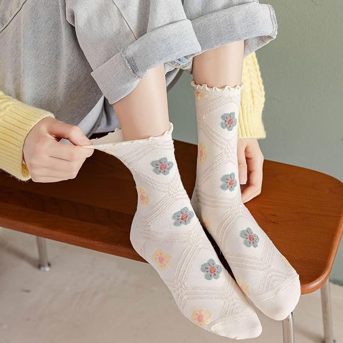 Image of Kelabia 6 Pair Cute Cotton Socks Kawaii Bear Ankle Preppy Ruffle Socks for Women Japanese Fall Vintage Crew Socks