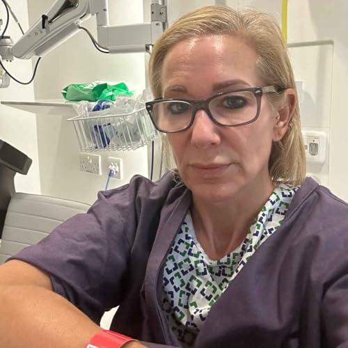 Living With Chronic Pain at 50: The Women&rsquo;s Toilet Taboo We&rsquo;re Still Not Talking About