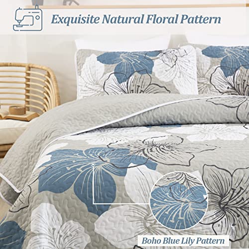 Djy HU-XI-201 3 Pieces Quilt Set California King Blue Floral Pattern Quilt Coverlet Elegant Boho Bedspread With 2 Pillow Shams Lightweight Floral Summer Bedding Quilt For Adults Teens 106 Inchx96 Inch thumb #3