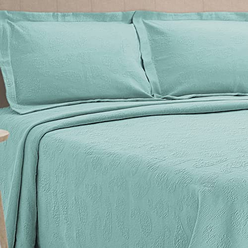 Image of BNM Oversized Paisley Matelasse Cotton Bedspread, Jacquard Weave, Soft and Breathable, All-Season, Cozy and Lightweight, Perfect for Master or Guest Bedroom, Matching Pillow Shams, Aqua, King