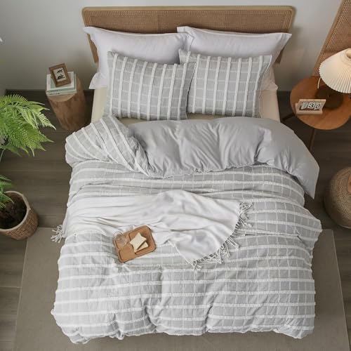 Image of Tufted Boho Grey Stripe Twin Duvet Cover Set, 1 Pillow Sham, No Comforter | Fluffy Brushed Microfiber, Button Closure,4 Corner Ties, Jacquard Weave, All Seasons, Striped Duvet Cover Twin Size 68 inchx90 in