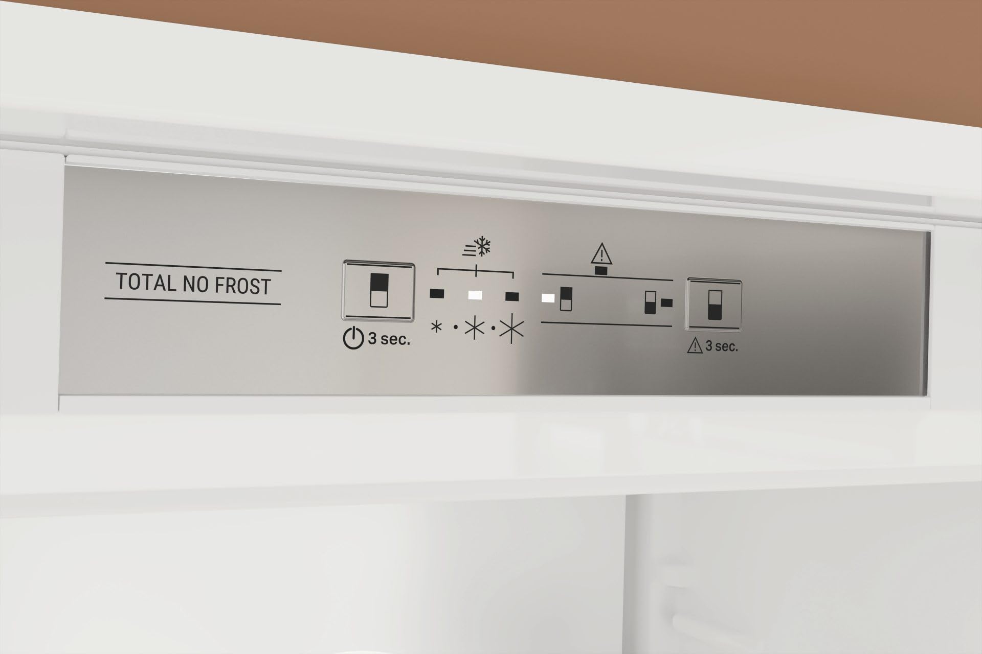 Frigorifero combinato da incasso Hotpoint: - HA SP70 T111