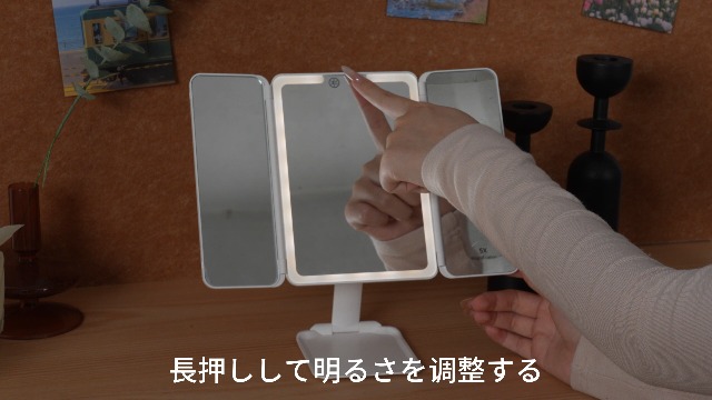 Amazon.co.jp: DGV 女優ミラー LEDライト 三面鏡 3倍&5倍拡大鏡付き