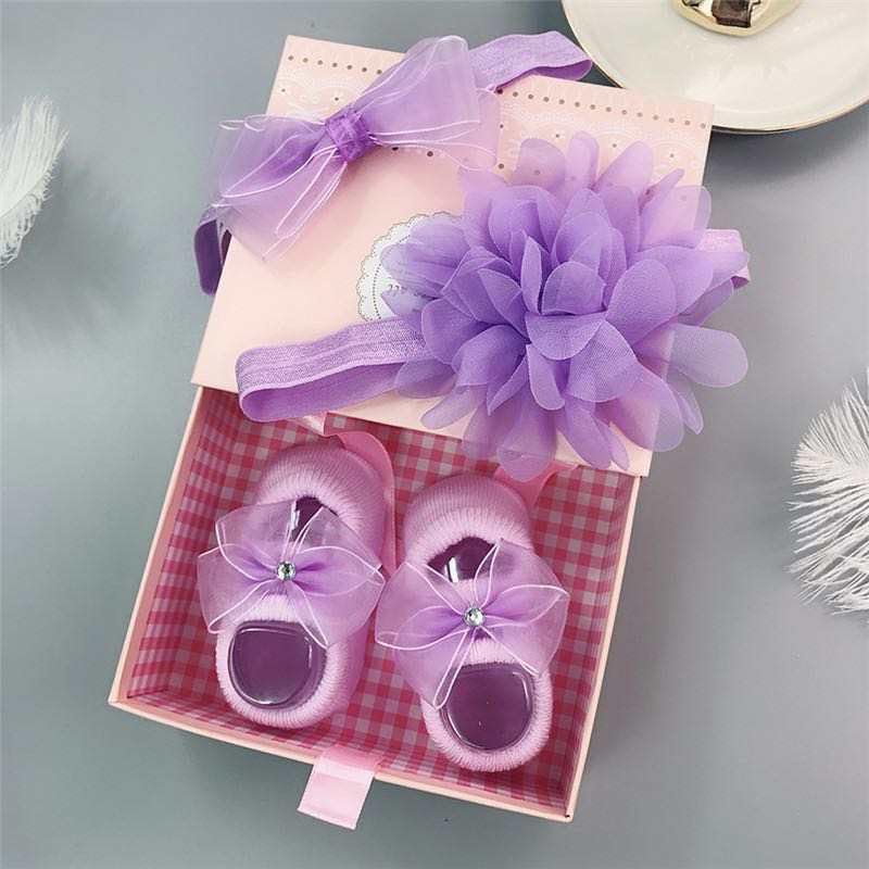 Baby girl's Matching Headband and Socks set (0-6 months)