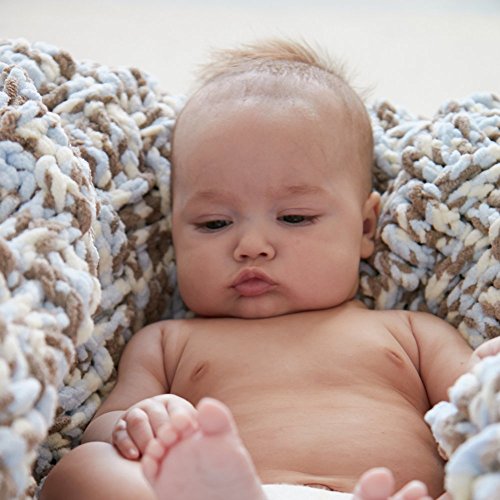 Image of Bernat Baby Blanket Yarn, 3.5oz, Super Bulky 6 Gauge - Little Cosmos - Single Ball Machine Wash & Dry