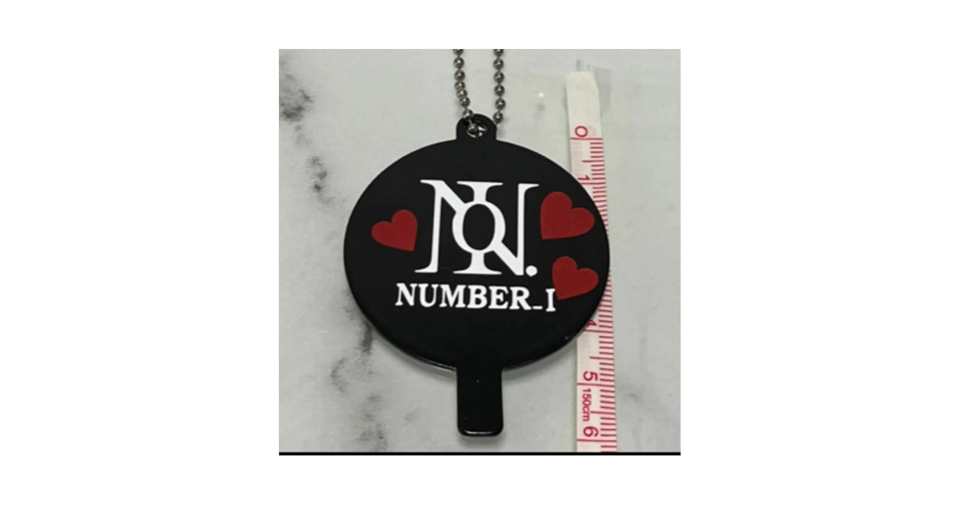 Amazon.co.jp: Number_i ナンバーアイ ロゴ入りキーホルダー