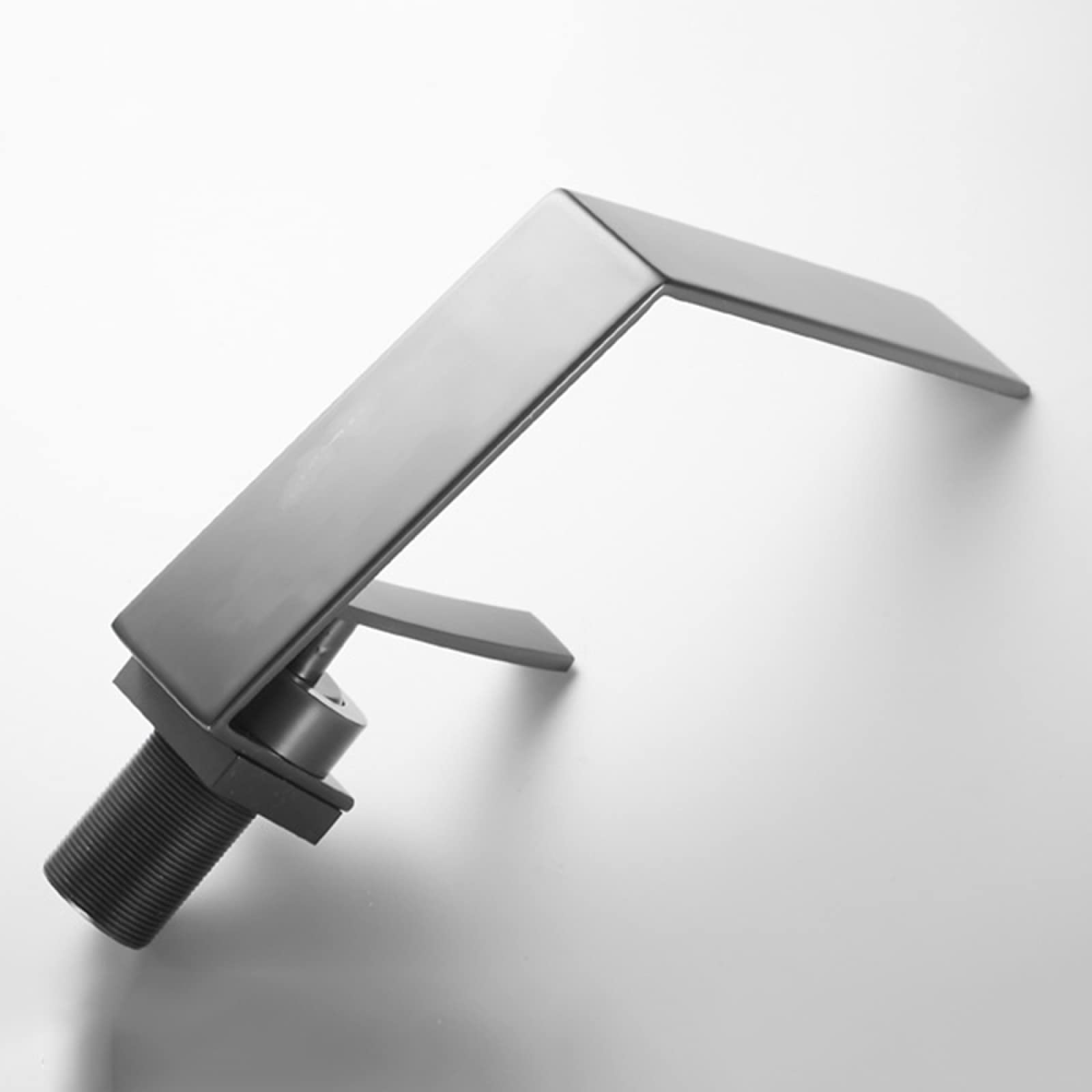 Robinets cascade pour lavabo de salle de bain, robinets de lavabo mitigeur chaud et froid à levier unique, robinet de lavabo de salle de bain monotrou à poignée unique, blanc Interesting life