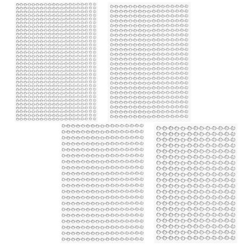 [Materiale di qualità] Realizzati in acrilico di alta qualità, i nostri strass bianchi sono progettati per durare a lungo. Il loro supporto autoadesivo garantisce una facile applicazione su qualsiasi superficie senza la preoccupazione di danneggiare i vostri progetti.