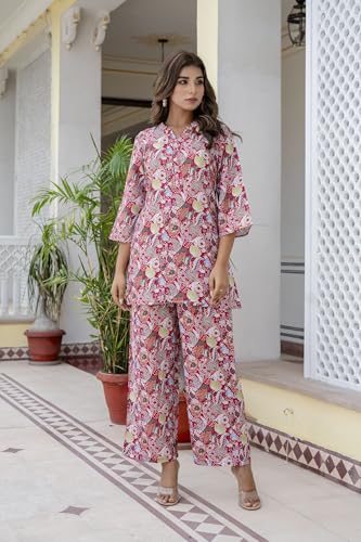 Image of Yashika Women Trendy Printed Cotton Blend Straight Kurta and Palazzo Set