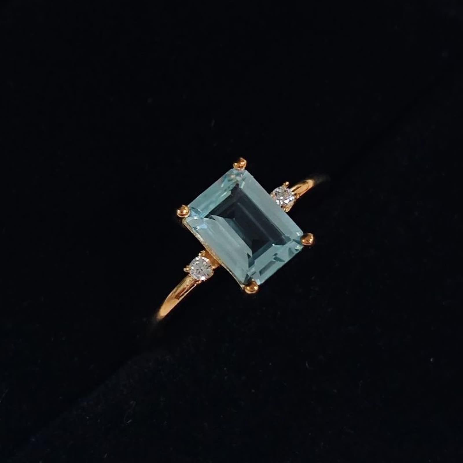 Anillo de compromiso de oro auténtico de 9 K/14 K/18 K, esmeralda en 4 garras