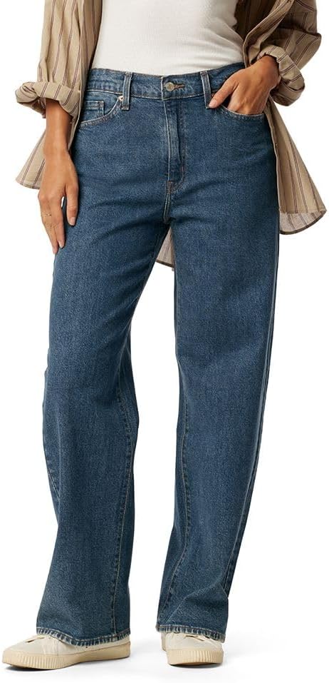 Signature by Levi Strauss & Co. Gold Label womens Heritage Original Wide Leg Jeans Jeans