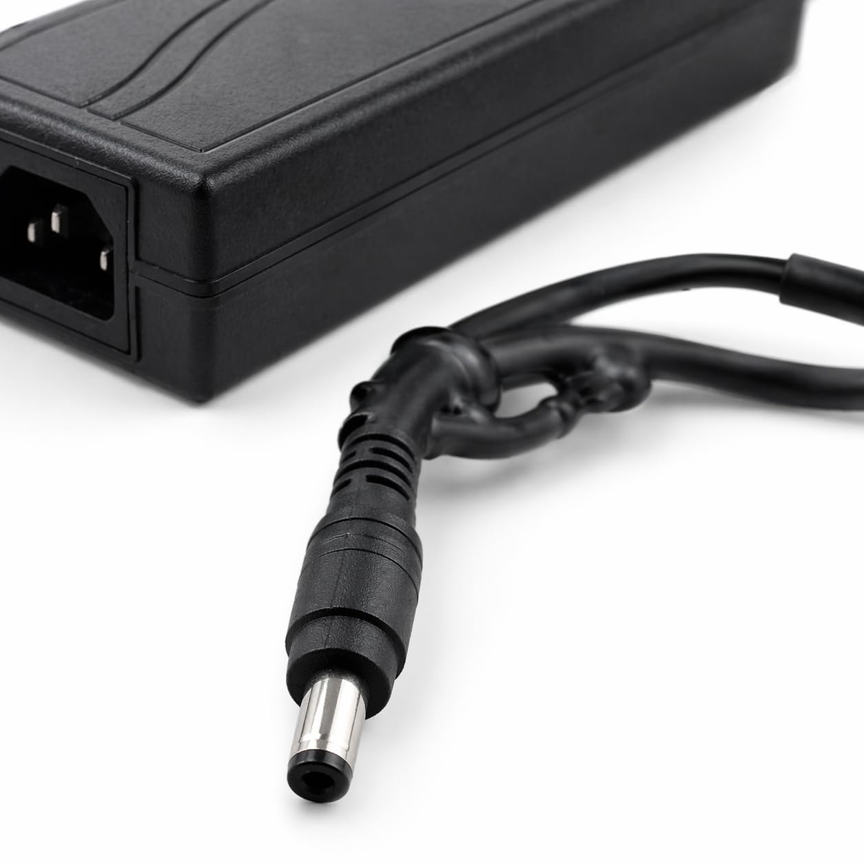 Alimentatore 12V 5A Trasformatore 60W, Utilizzato per Spina di Alimentazione 12V per Notebook, Striscia LED, Schermo TFT-LCD, Radio, Nas, HD Esterno, Router, Hub, Switch, ECC.