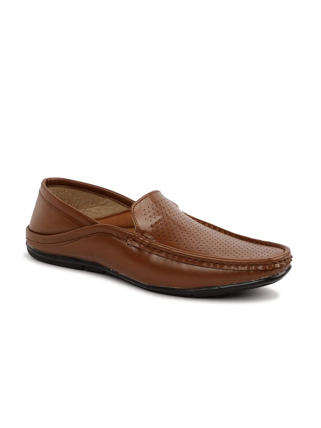 Buy PARAGON Mens Loafers at Amazon.in