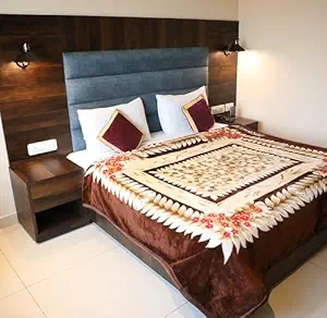 NANDLAL Microfiber Ultra Soft Luxurious Embossed Very Warm Korean Mink Blanket Double Bed for Winter (Brown)