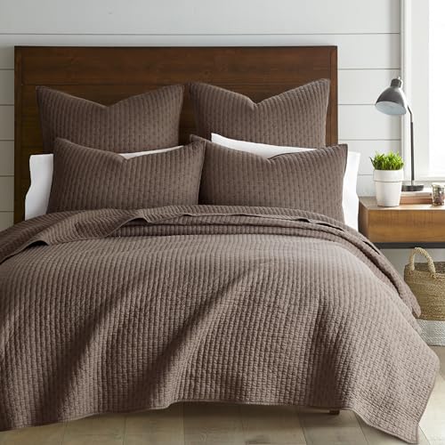 Levtex Home Cross Stitch Reversible Full/Queen Quilt Set (88x92in) with 2 Pillow Shams (26x20in) - Stitch Texture - Cocoa - Cotton Full/Queen Size Quilt Bedding Set - Lightweight, Soft, Pre-Washed by Levtex Home - Used condition - US$125.50