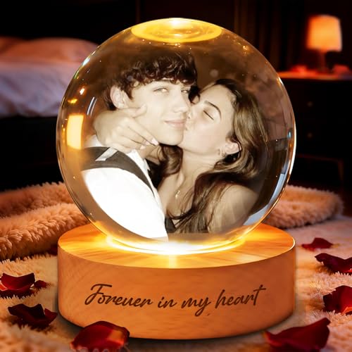 GLOOLVEEG Personalized 3D Crystal Photo Ball Lamp Custom Engraved Crystal Globe Nightlight with Wood Base - Personalized Photo Gift for Pets Baby Couples Family Anniversary Wedding Birthday